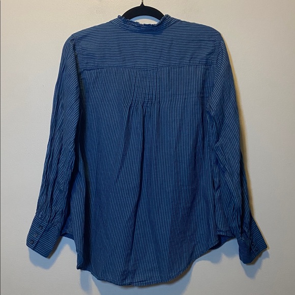 Sundance Button Up Shirt Women XL Blue Striped 100% Cotton Oversized Long Sleeve - Picture 9 of 13